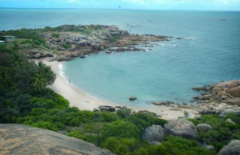 Meraki Whitsundays - Go Out 0