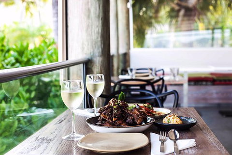 Bommie Restaurant - Go Out 1