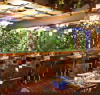 Fins Restaurant - Go Out