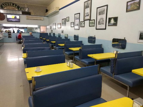 Austral Cafe - Go Out 0