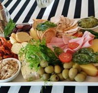 Marque Bar  Grill - Go Out