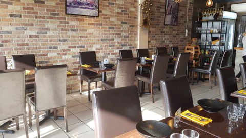 Wandee Thai Restaurant - Go Out 0