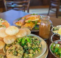 Lindsay's Restaurant - Pubs and Clubs