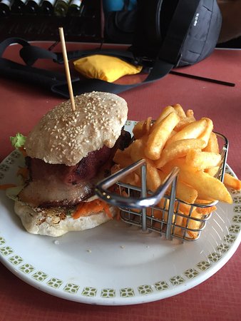 Lyrebird Cafe - Go Out 0