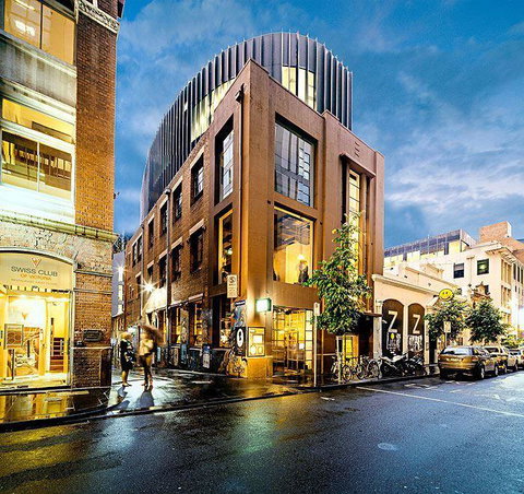 Papa Goose - Go Out 10