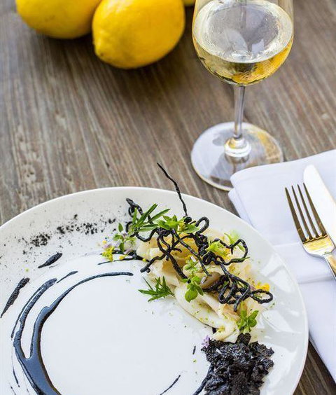 The Long Apron - Go Out 9