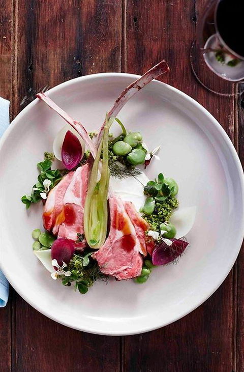 The Peak Restaurant At Spicers Peak Lodge - Pubs and Clubs 4