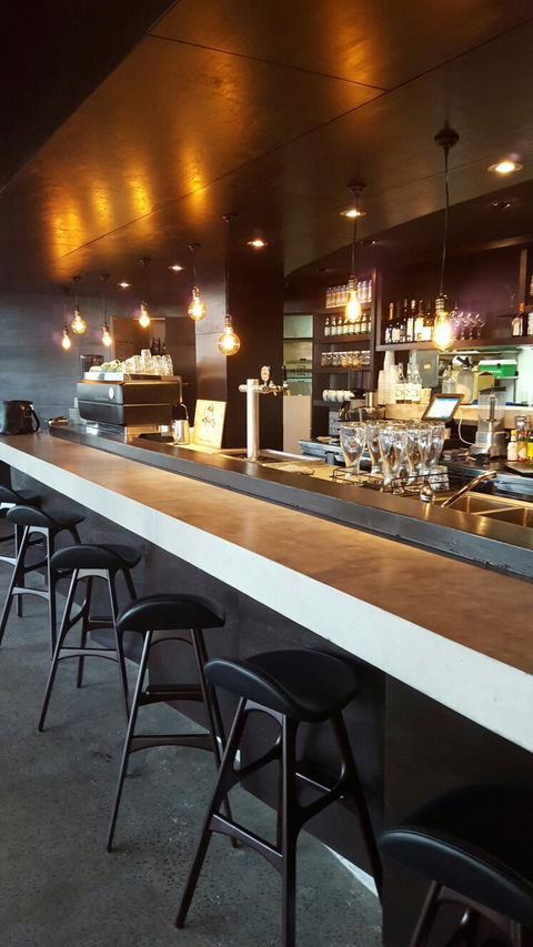 Canteen Kitchen + Bar - Pubs and Clubs 4