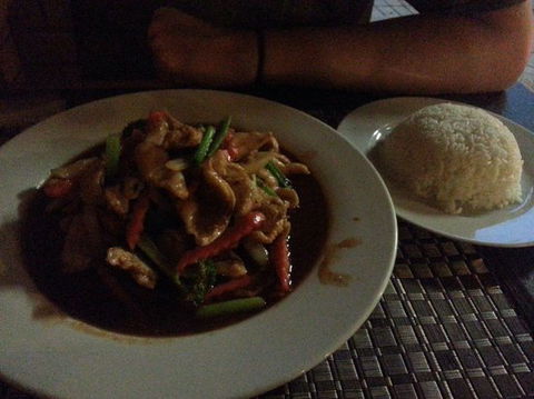 PJ Thai Restaurant - Go Out 0