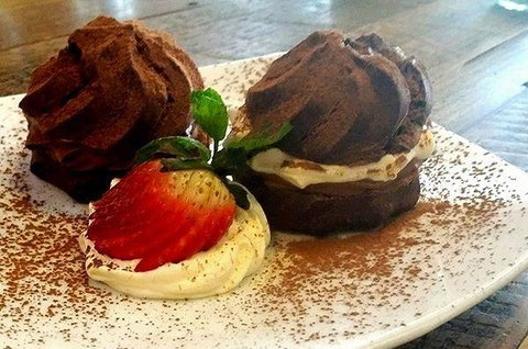 Radii Restaurant And Bar - Go Out 10