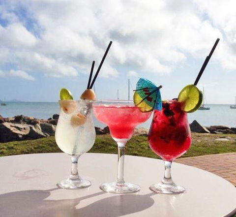 Taylors Waterfront Restaurant & Function Centre - Pubs and Clubs 20