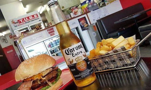 TUBE - The Ultimate Burger Experience - Go Out 11