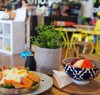 Mosko's Market - Go Out