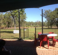 The 19th Hole Restuarant - Pubs and Clubs