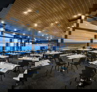 Bayviews Restaurant  Lounge Bar - Go Out
