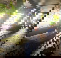 Ben's Bakehouse - Pubs and Clubs