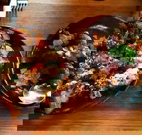 Syra Restaurant - Go Out