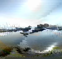 Beauty Point Waterfront Hotel - Pubs and Clubs
