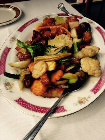 Chinese Dragon House Restaurant - Go Out 0