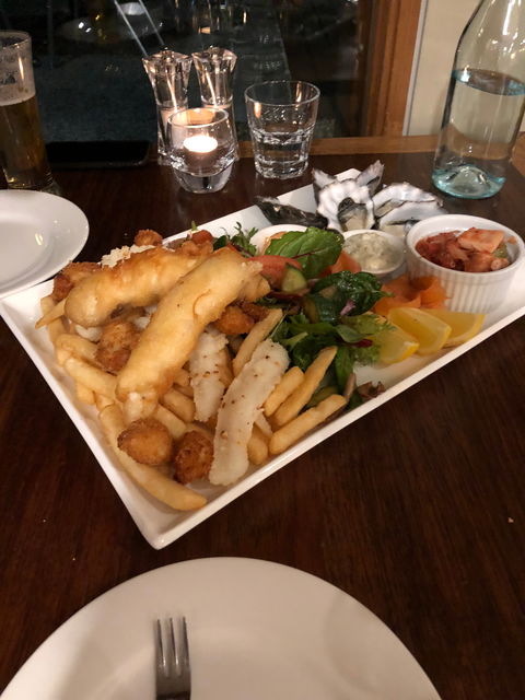 Gabriel's On The Bay Restaurant - Go Out 3
