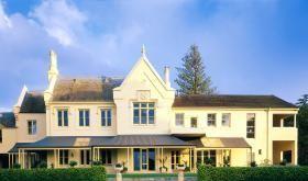 Morning Star Estate Venue - Pubs and Clubs 14
