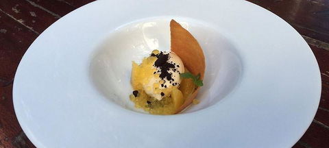 The Trustee Bar & Bistro - Go Out 3