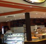 Cafe Z - Pubs and Clubs