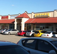 Singapore Hawker Chinese Foods - Pubs and Clubs