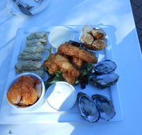 Broadwater Beach Bar  Restaurant - Pubs and Clubs