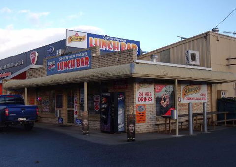 Chester Pass Lunch Bar - Pubs and Clubs 0