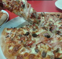 Riccardo's Pizza - Go Out
