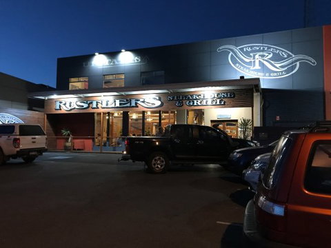 Rustlers Steakhouse And Grill - Go Out 0