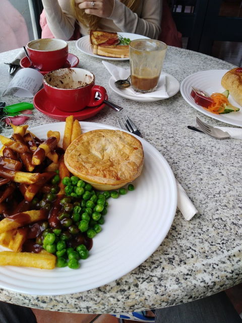 Augusta Bakery & Cafe - Go Out 3