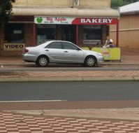 Big Apple Bakery - Pubs and Clubs