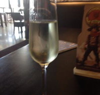 Cotton's Wine Bar - Pubs and Clubs