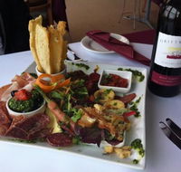 Driftwood Estate Winery - Pubs and Clubs