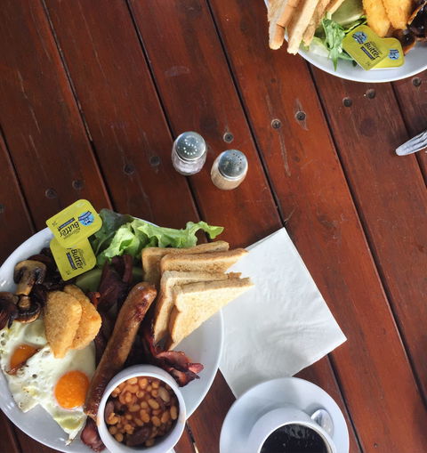 Ivanhoe Cafe - Go Out 5
