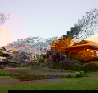 Rivendell Winery Restaurant - Pubs and Clubs