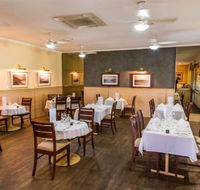 Sails Restaurant - Pubs and Clubs