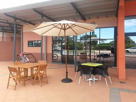 Kambalda East WA Pubs and Clubs