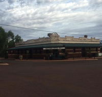 Sandstone National Hotel - Go Out