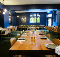 The Parkside Hotel - Pubs and Clubs