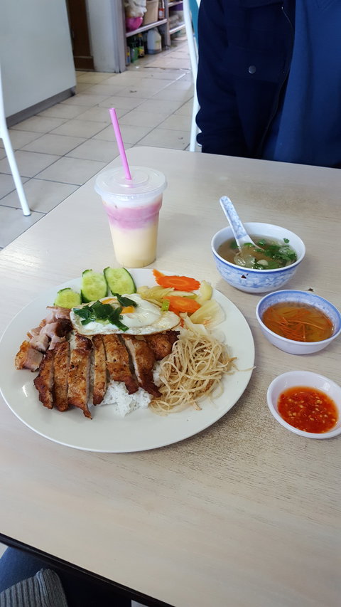 Pho Minh - Pubs and Clubs 2