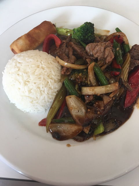 Red Chilli Asian Food Bar - Pubs and Clubs 5