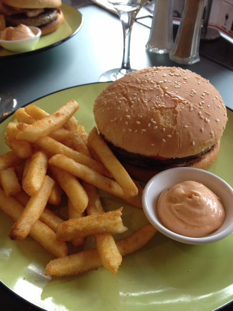 St Kilda Beach Hotel - Go Out 5