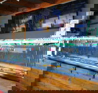 Crudo Cafe - Pubs and Clubs
