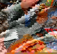 KI Tuckerbox - Go Out