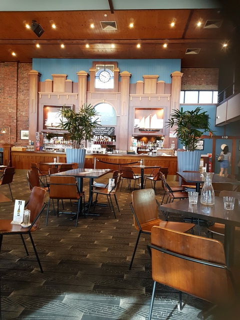 Palais Hotel - Go Out 2