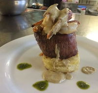 The Watersedge Restaurant - Pubs and Clubs