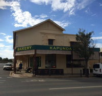 Kapunda Bakery - Pubs and Clubs